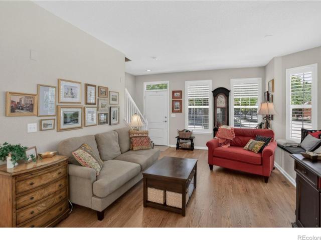3909 W 118th Place