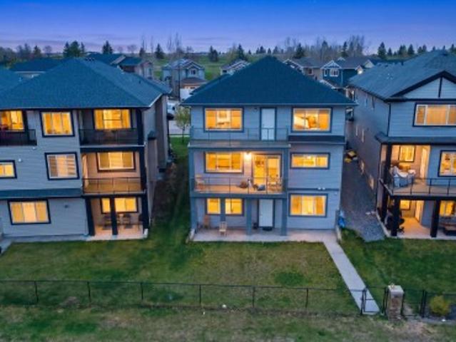 3909 49 Ave, Beaumont, AB, T4X 1Y7 house for sale | Listing ID E4489 | Royal LePage