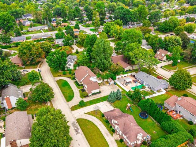 3900 N Vienna Woods Drive