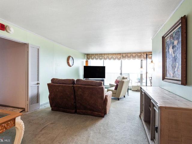3900 Ford Road # 17Q