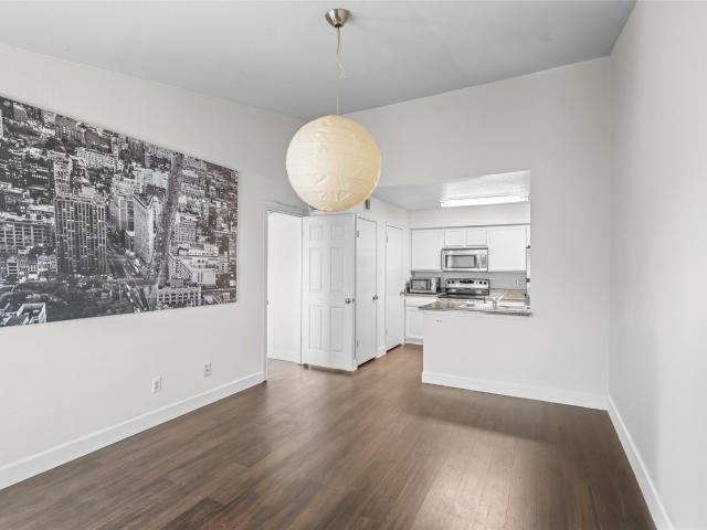 3900 Woodchase Drive 162
