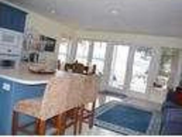 $3900 / 2br Fully Furnished Waterfront Home Including All Utilities & WiFi