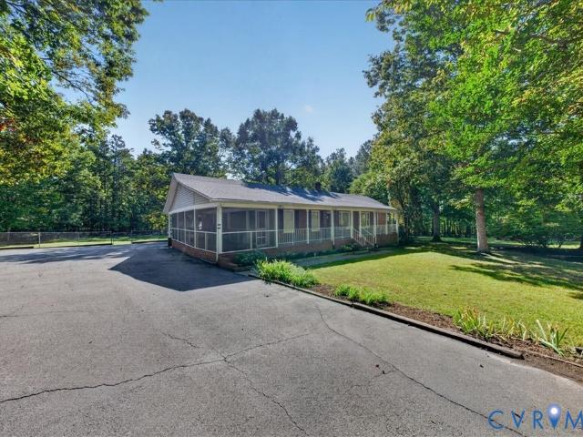 3901 Moseley Road