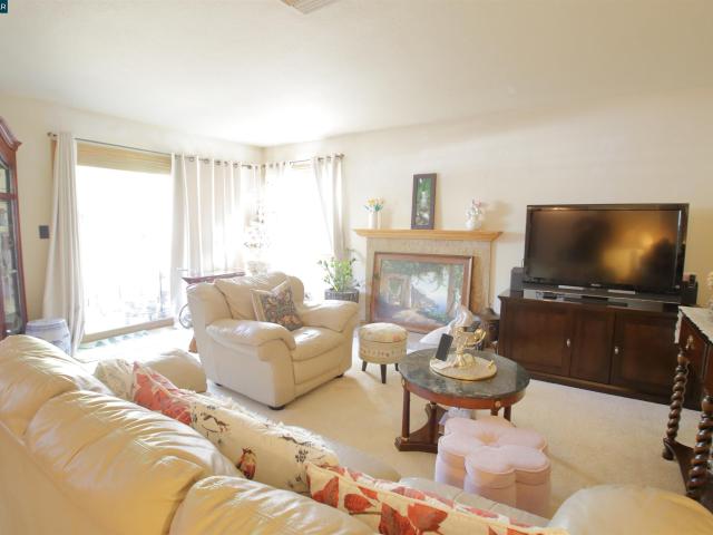 3901 Clayton Rd, Unit 25, Concord, CA 94521 | MLS #41124
