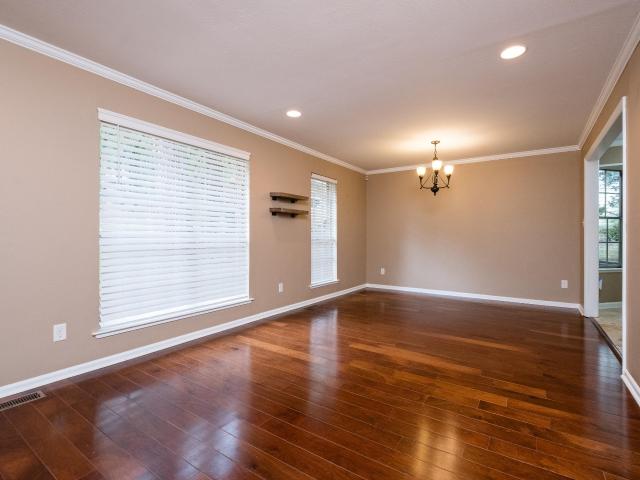 3902 Cameo Drive