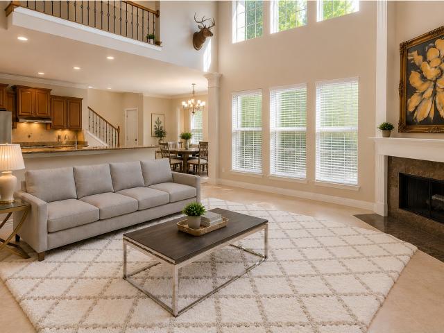 3902 Lake Hawkins Lane