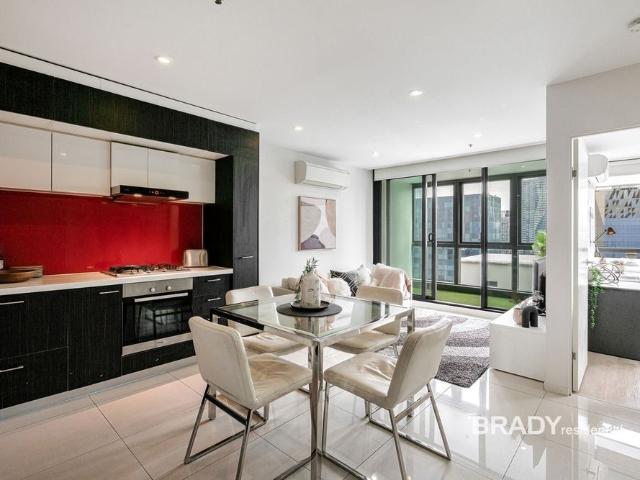 3903/8 Sutherland Street, Melbourne