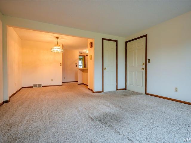 3903 Bowen Road # 52