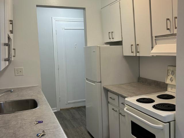 390 Guelph Line 2 Bedroom Apartment for Rent