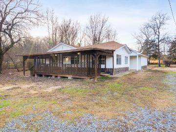 390 victoria rd