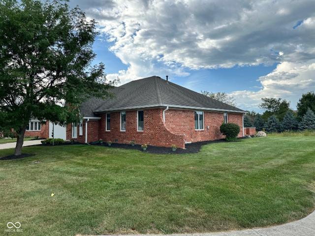 390 Vinewood Dr N, Brownsburg, IN 46112 | MLS #22062
