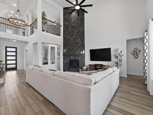 3914 Blue Stem Boulevard