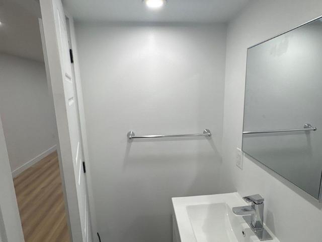 3915 Masson 2 1/2 Apartment for Rent