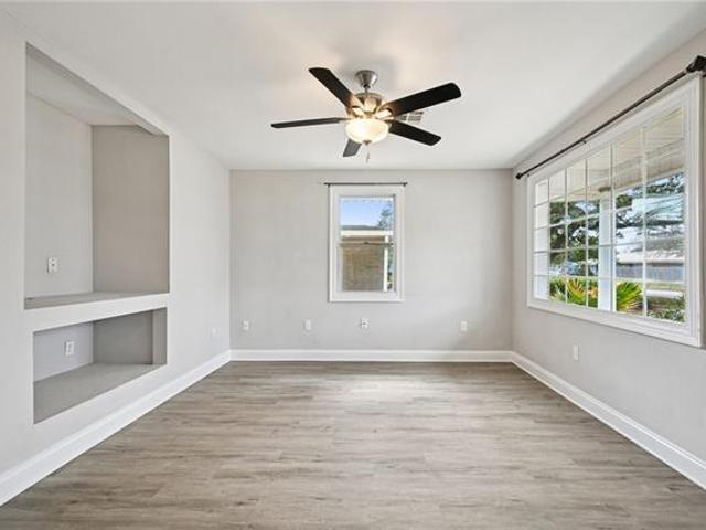 3915 Riviera Dr, Slidell, LA 70458 | MLS #2545