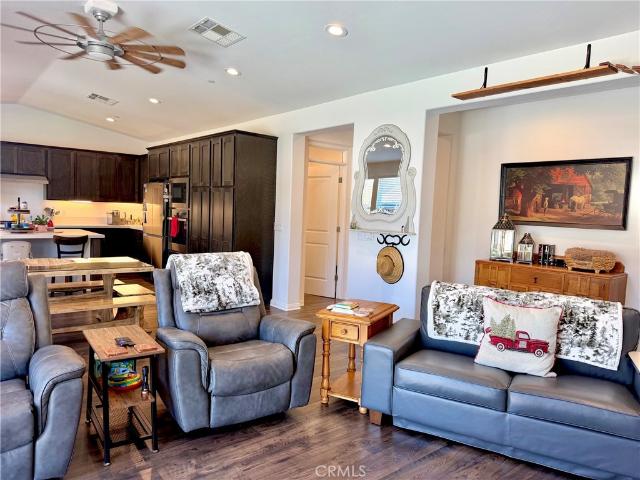 3917 Club House Court