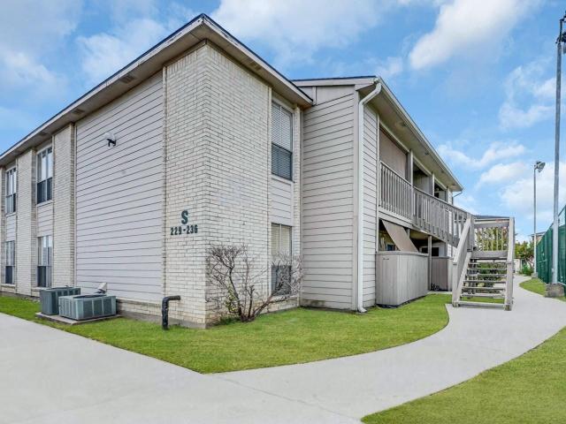 3919 Fairmont Pkwy, Unit 236, Pasadena, TX 77504 | MLS #60004