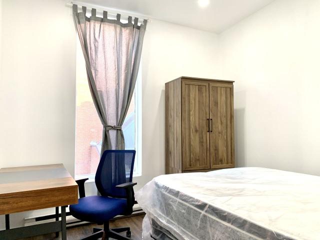 3919 Rue Saint Denis 2 Bedroom Apartment for Rent at 3919 Rue Saint Denis, Montréal, QC H2W 2M4