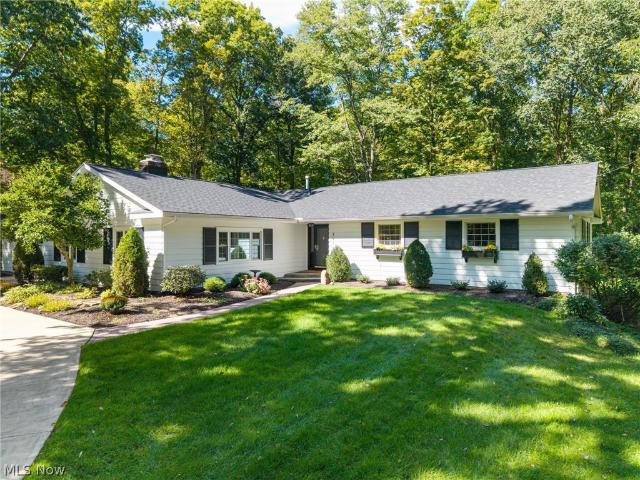 3919 Yellow Creek Road W