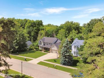 3910 Bayberry Lane