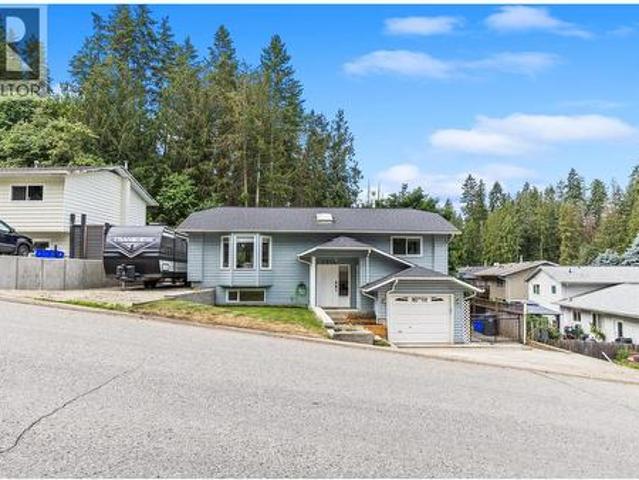 3910 Highland Park Crescent, Armstrong, BC, V4Y 0K2 house for sale | Listing ID 10393 | Royal LePage