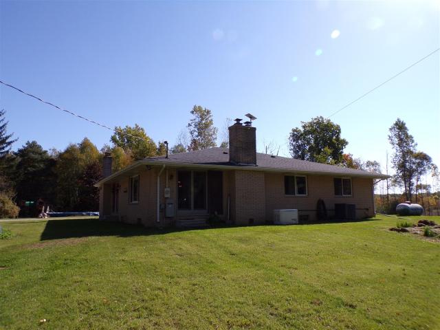 3912 English Road