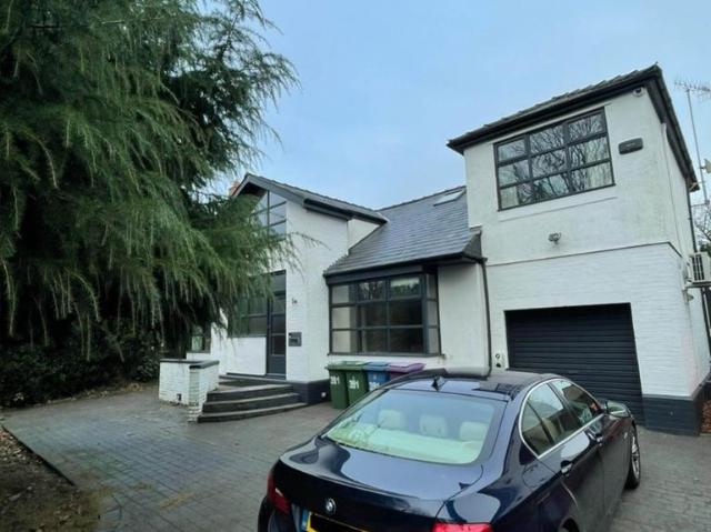 391 Aigburth Road, Liverpool, L19 9DL, United Kingdom | 4 bed house for rent #137644566 | Rentberry