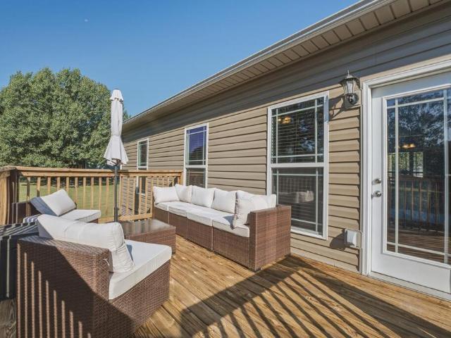 391 Autumn Hills Dr