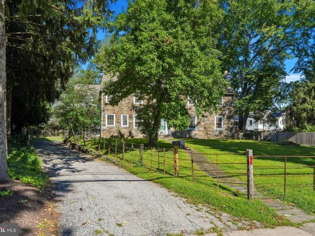 391 E Montgomery Avenue #