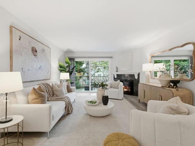 391 Mandarin Drive 202