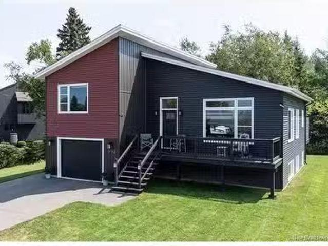 391 Rue Breaux Bridge, Shediac, NB, E4P 2M4 Luxury House fo.