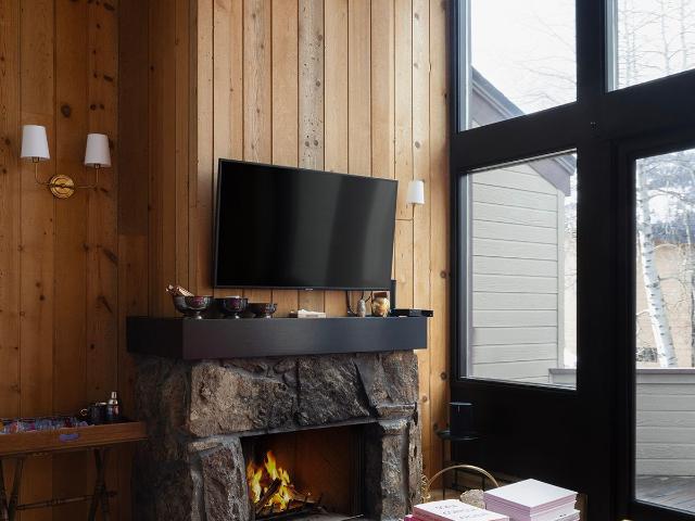 3925 S Lake Creek Drive, #3, Wilson, US, WY