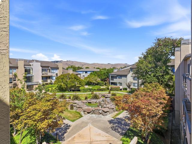 39206 Guardino Dr 302