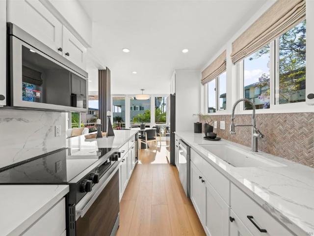 3920 Riviera Dr A
