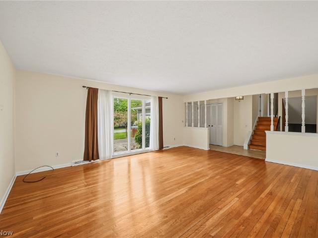 3920 Skyview Drive