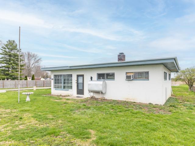 3921 N 200 W
