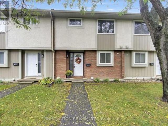 3921D Old Richmond Road, Ottawa, ON, K2H 8T9 townhouse for sale | Listing ID X14080 | Royal LePage