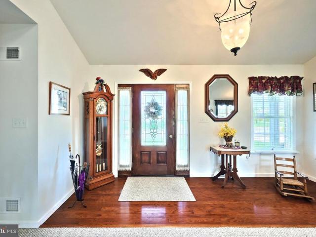 392 Onyx Road