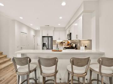 39372 Corvina Ln, Temecula, CA 92591 | MLS #PTP2602