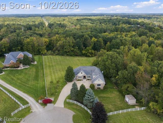 3937 Helens Gate Street