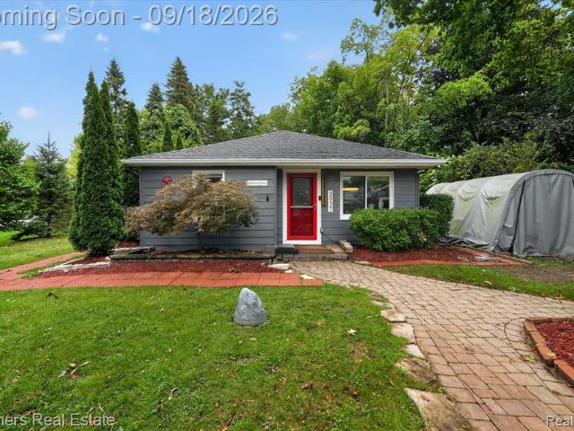 3937 Highcrest Drive