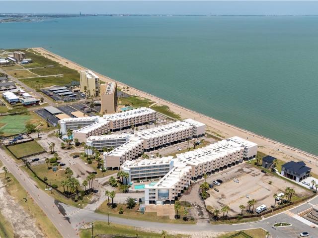 3938 Surfside Boulevard 2239