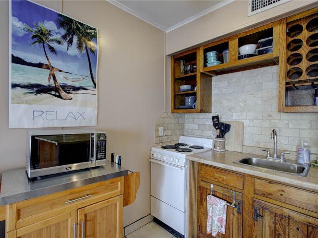 3938 Surfside Boulevard 3114