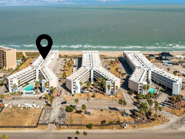 3938 Surfside Boulevard 3223