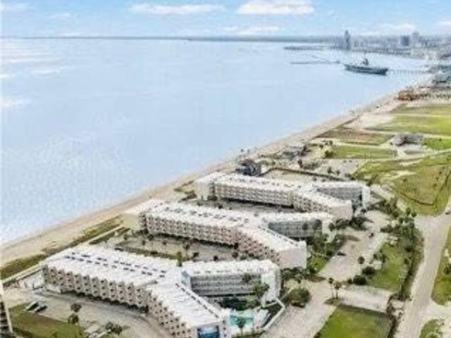 3938 Surfside Boulevard 3332
