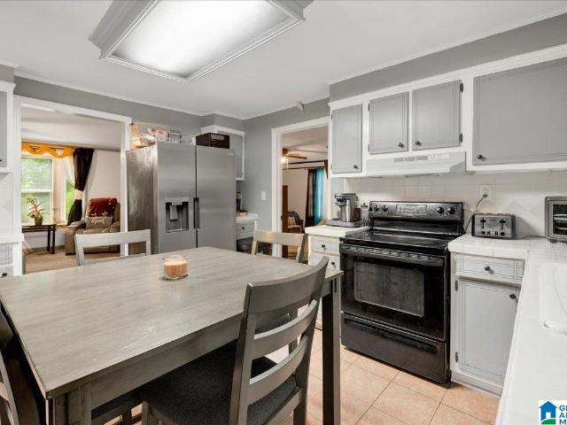 3939 Old Johns Road