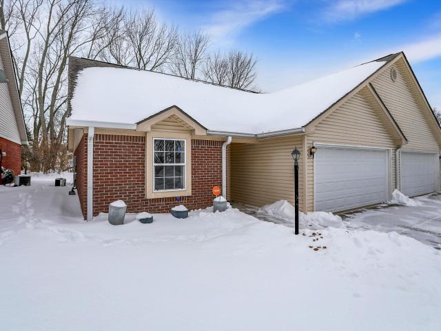 3939 Gray Pond Court