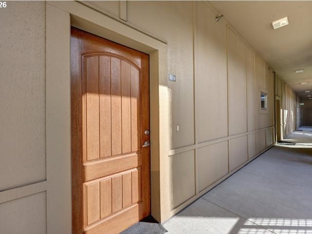 3930 abbey ln # 304a