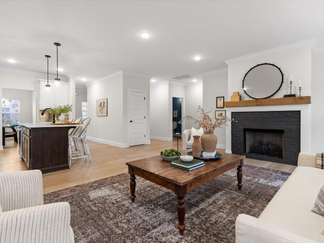 3931 Inlet Loop