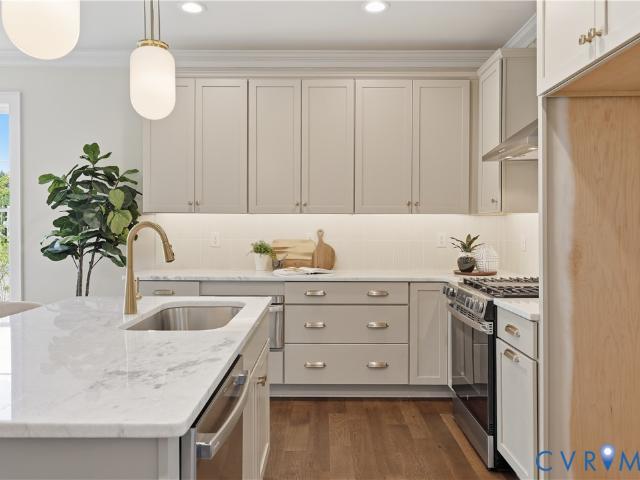 3932 Lantern View Place