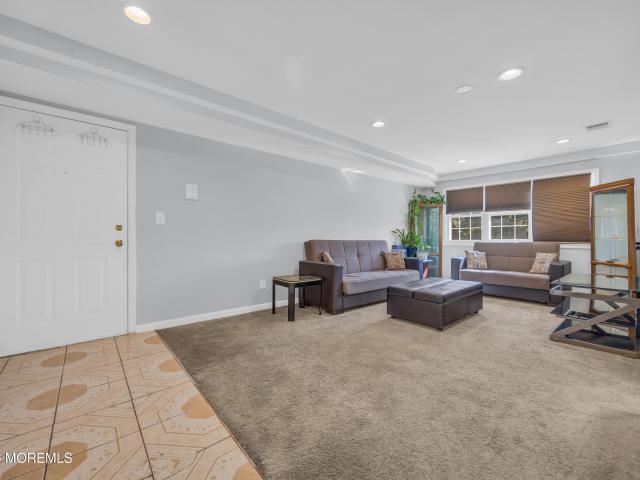 393 College Drive Unit 393